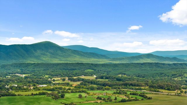 1020 Thomas Road, Benton, TN 37307