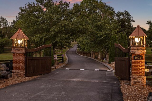 1020 Thomas Road, Benton, TN 37307