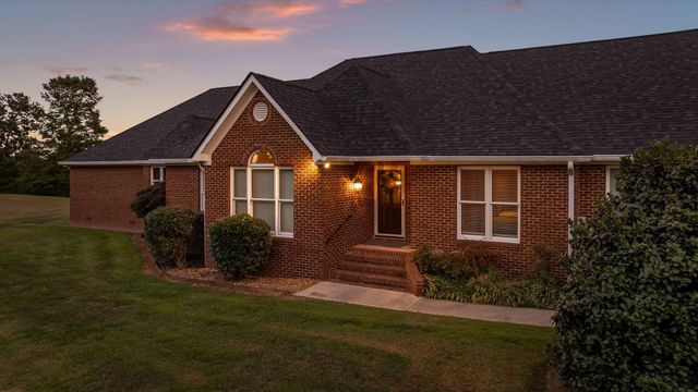 1020 Thomas Road, Benton, TN 37307