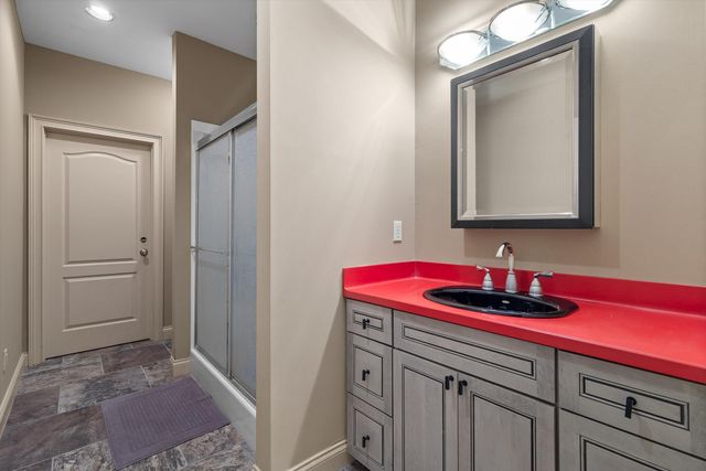 1020 Thomas Road, Benton, TN 37307