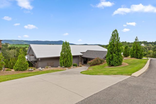 1020 Thomas Road, Benton, TN 37307