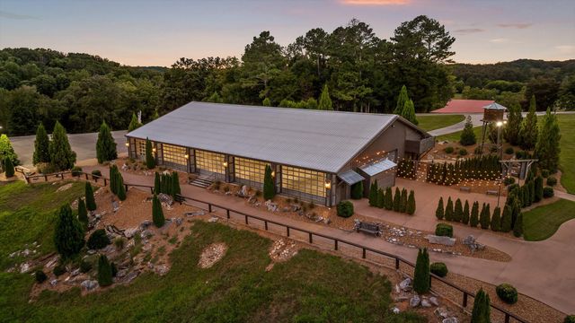 1020 Thomas Road, Benton, TN 37307