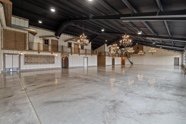 1020 Thomas Road, Benton, TN 37307