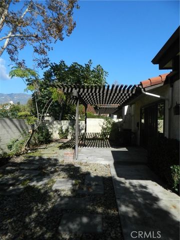 888 Via Maria, Upland, CA 91784