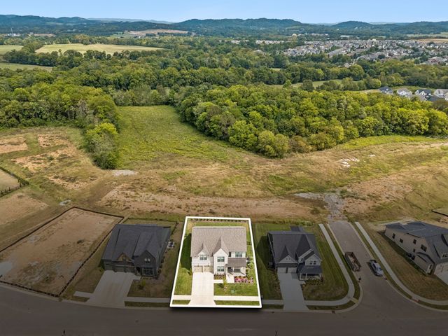 2078 Riley Park Dr, Franklin, TN 37064