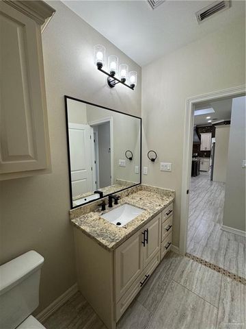 1504 E Zenith Drive, Edinburg, TX 78539