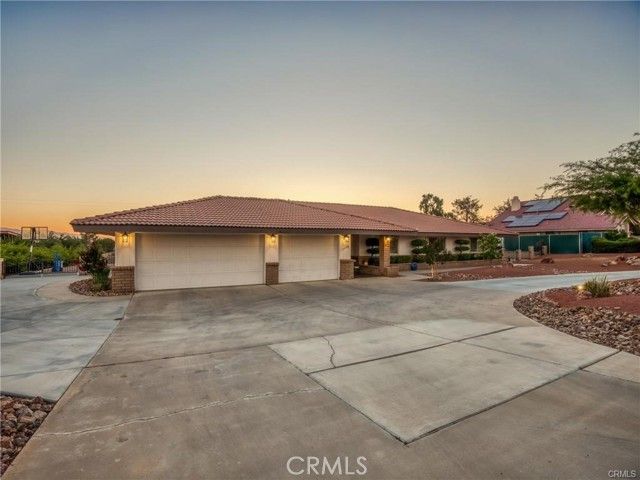 13088 Modoc Court, Apple Valley, CA 92308