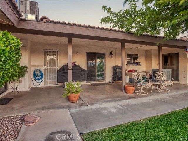 13088 Modoc Court, Apple Valley, CA 92308