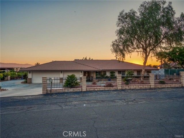 13088 Modoc Court, Apple Valley, CA 92308