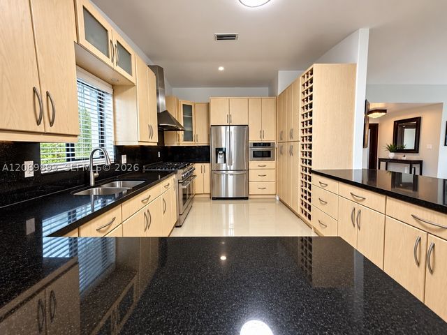 20743 SW 128 Ct, Miami, FL 33177