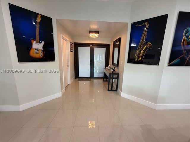 20743 SW 128 Ct, Miami, FL 33177