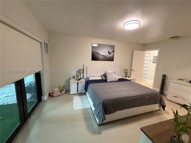 20743 SW 128 Ct, Miami, FL 33177