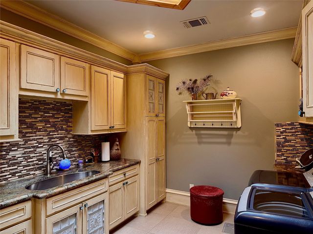 1257 County Road 132, Whitesboro, TX 76273