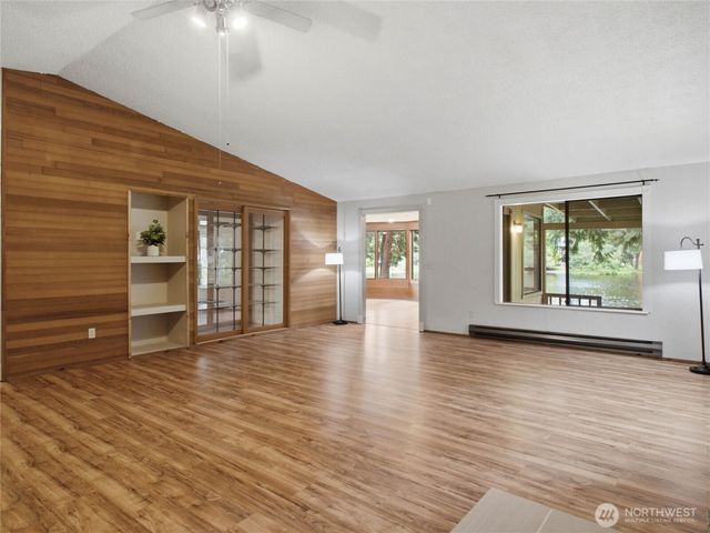 7836 Tanwax Drive SE, Olympia, WA 98513