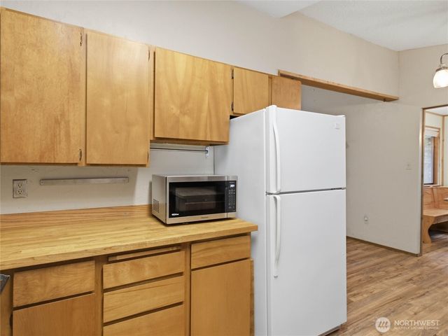 7836 Tanwax Drive SE, Olympia, WA 98513