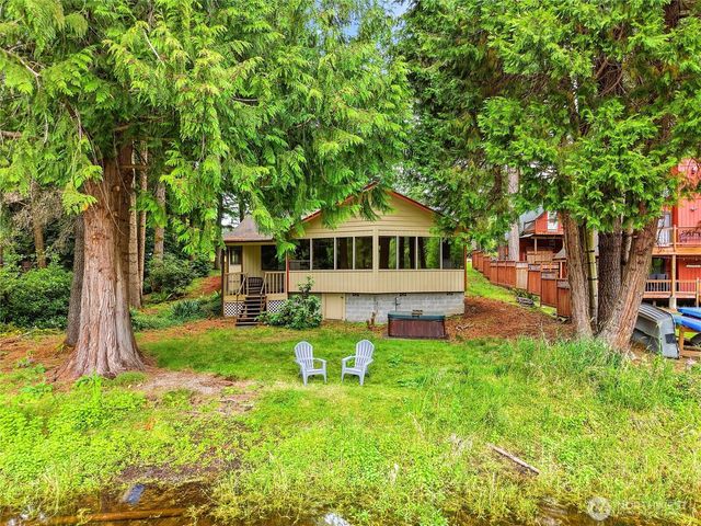 7836 Tanwax Drive SE, Olympia, WA 98513