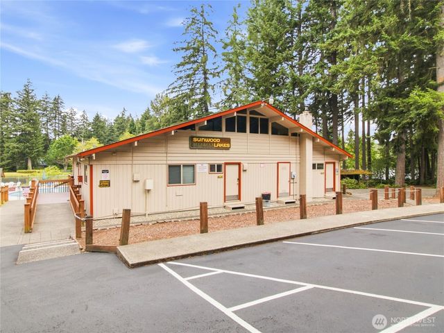 7836 Tanwax Drive SE, Olympia, WA 98513