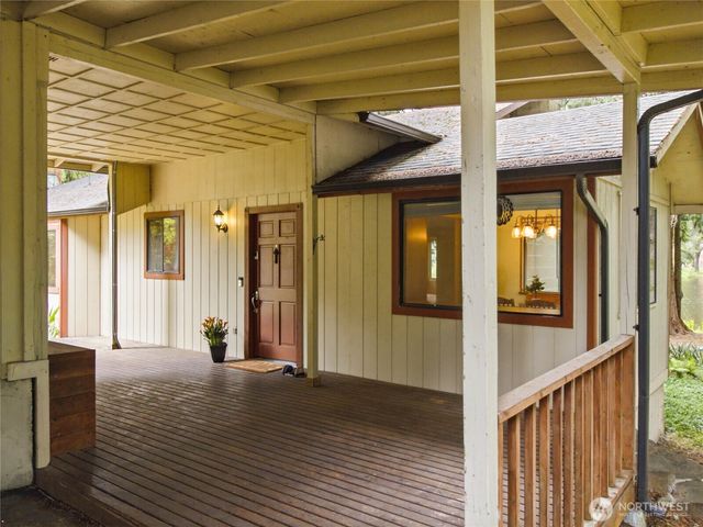 7836 Tanwax Drive SE, Olympia, WA 98513