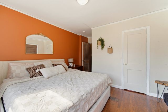 3310 E 12th Street, Des Moines, IA 50316
