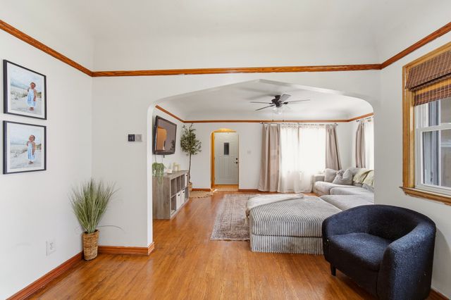 3310 E 12th Street, Des Moines, IA 50316