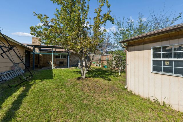 2206 Richbrook Drive, Garland, TX 75044