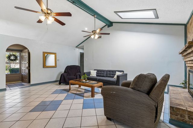 2206 Richbrook Drive, Garland, TX 75044