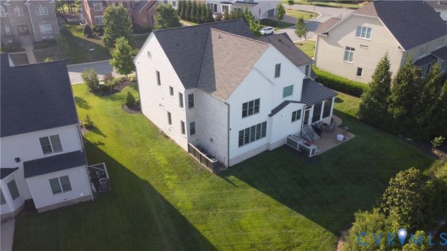 6305 Ellington Woods Dr, Glen Allen, VA 23059