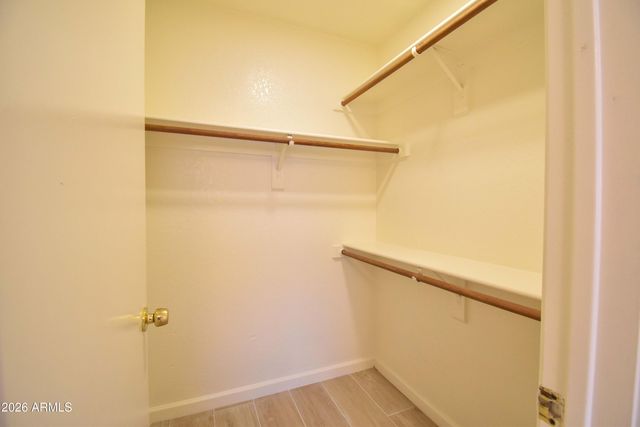 5570 W Becker Lane, Glendale, AZ 85304