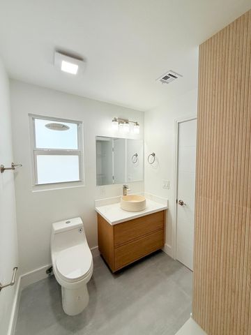 930 NE 24th Street, Pompano Beach, FL 33064