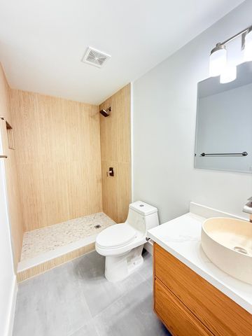 930 NE 24th Street, Pompano Beach, FL 33064