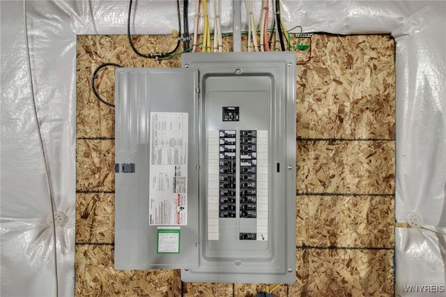 145 The Commons, Grand Island, NY 14072