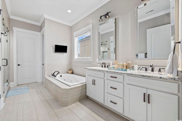 636 N Creekside Dr., Murrells Inlet, SC 29576