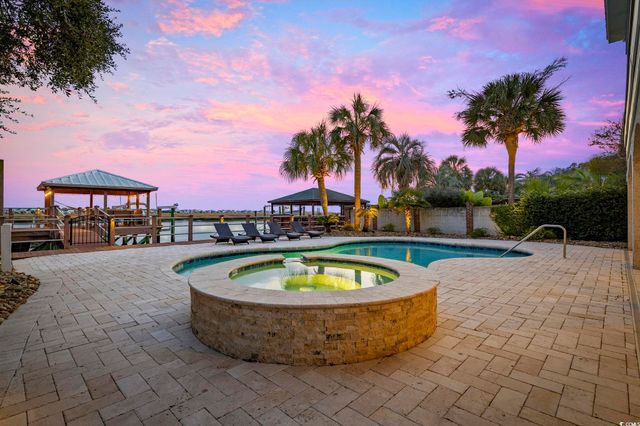 636 N Creekside Dr., Murrells Inlet, SC 29576