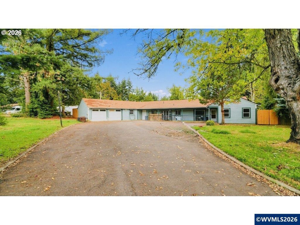 735 Boxwood Ln SE, Salem, OR 97302