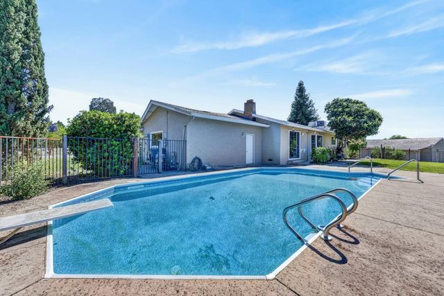 8025 Boren, Granite Bay, CA 95746