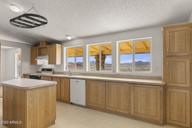 20727 N LA ENTRADA Road, Maricopa, AZ 85139