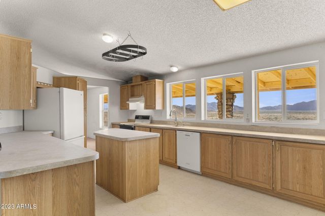 20727 N LA ENTRADA Road, Maricopa, AZ 85139