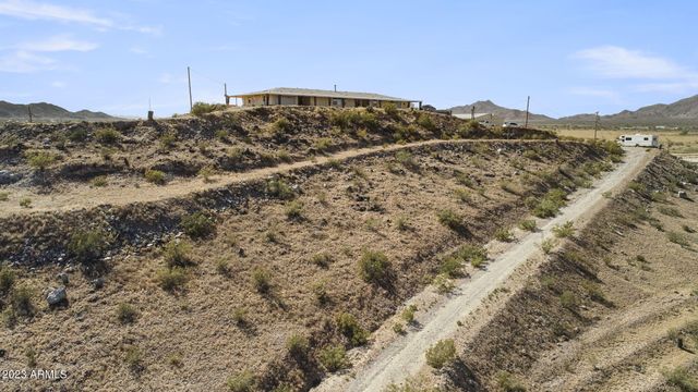 20727 N LA ENTRADA Road, Maricopa, AZ 85139