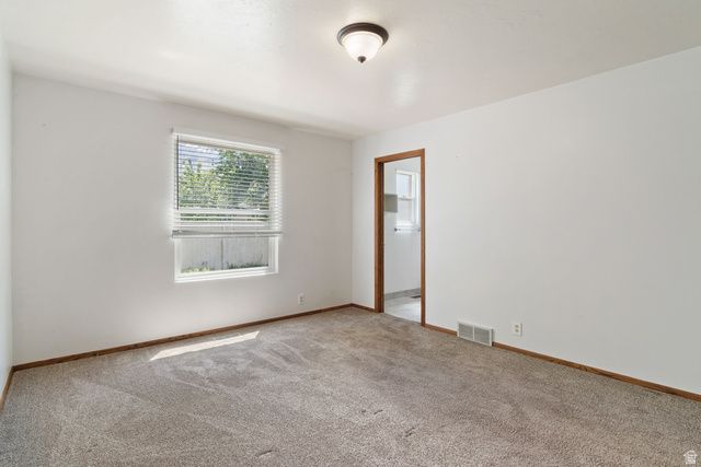 11119 S LONDONDERRY DR, Sandy, UT 84092