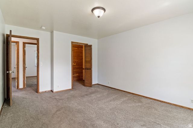 11119 S LONDONDERRY DR, Sandy, UT 84092