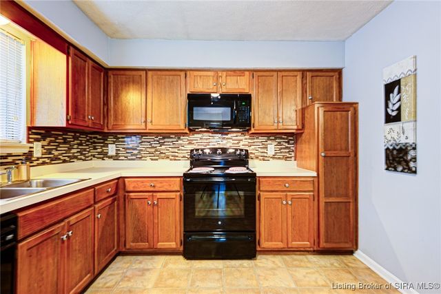 1710 Charlestown New Albany Road 59, Jeffersonville, IN 47130