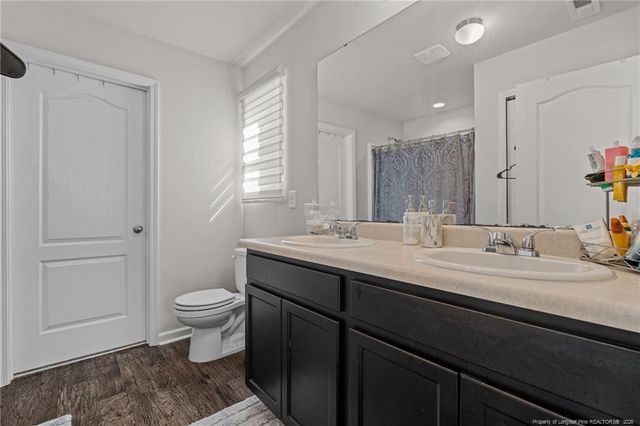 287 Hallow Oak Street, Spring Lake, NC 28390