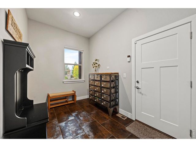 2572 Bluestem Willow Dr, Loveland, CO 80538