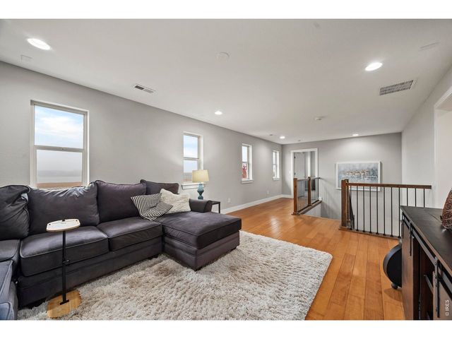 2572 Bluestem Willow Dr, Loveland, CO 80538