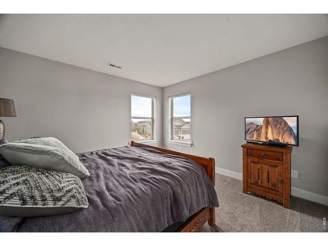 2572 Bluestem Willow Dr, Loveland, CO 80538