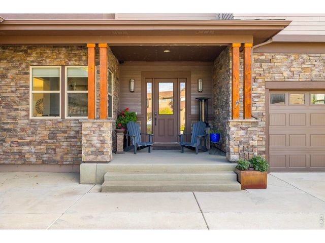 2572 Bluestem Willow Dr, Loveland, CO 80538