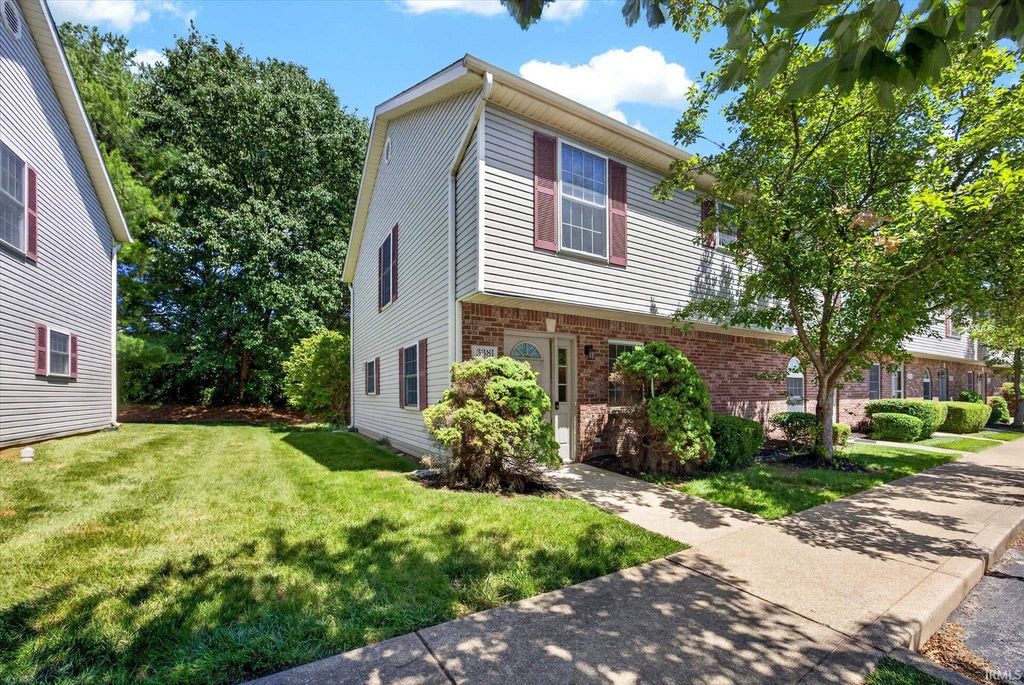 3381 S Oaklawn Circle, Bloomington, IN 47401