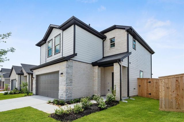 310 Bismuth Drive, Crosby, TX 77532