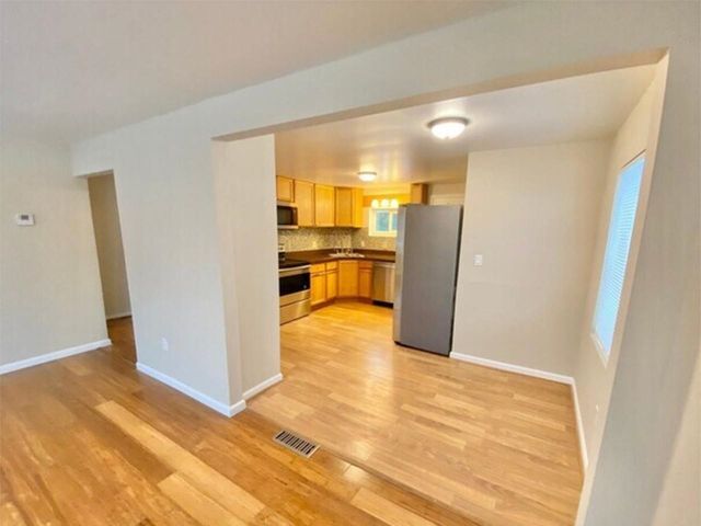50 Kirby Road, South Burlington, VT 05403