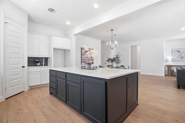 513 Fieldstone Lane, Haslet, TX 76052